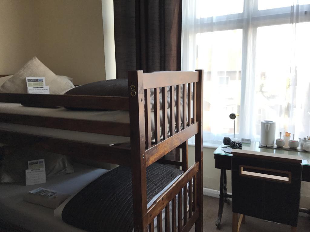 Kipps Backpackers Canterbury Bagian luar foto
