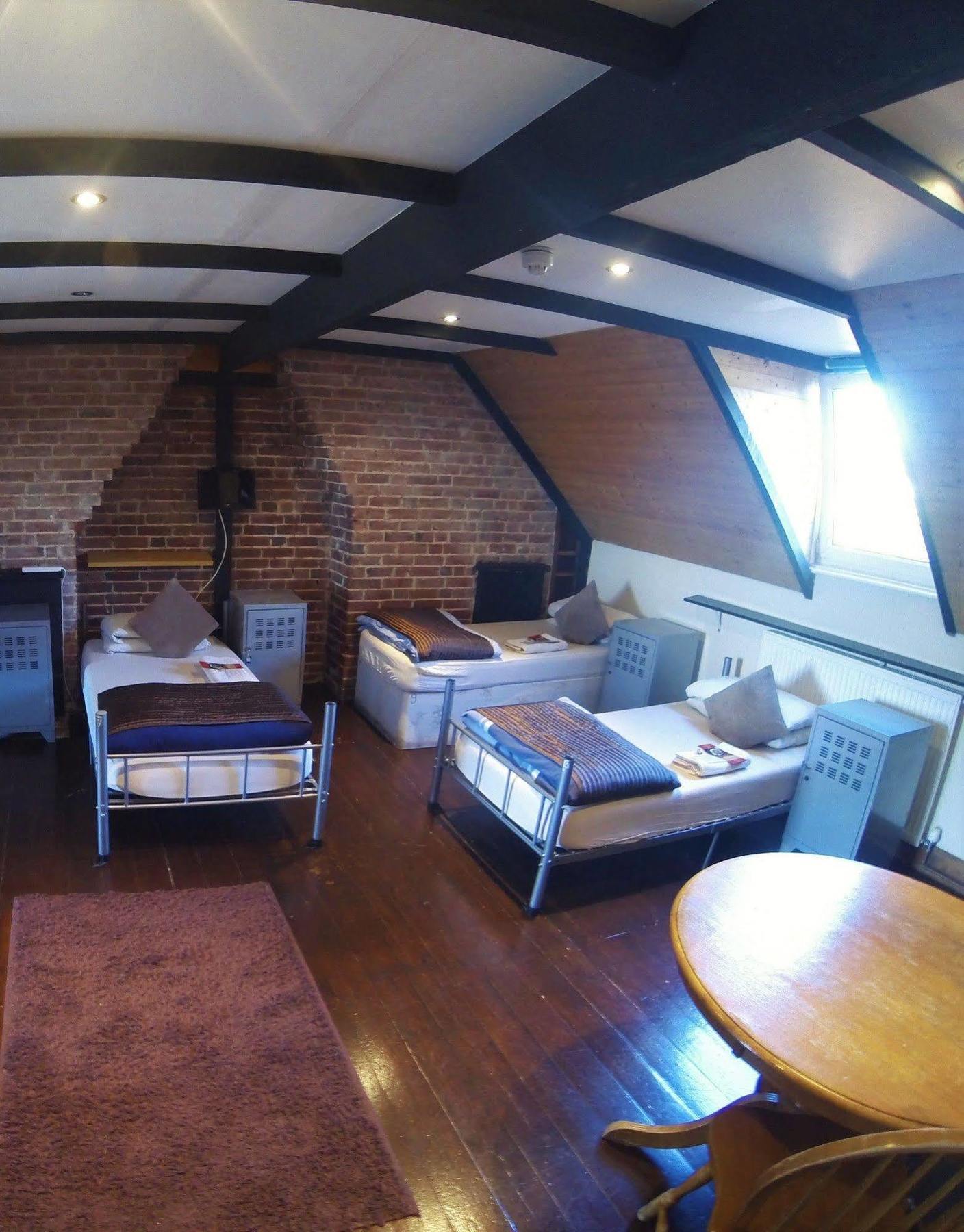 Kipps Backpackers Canterbury Bagian luar foto