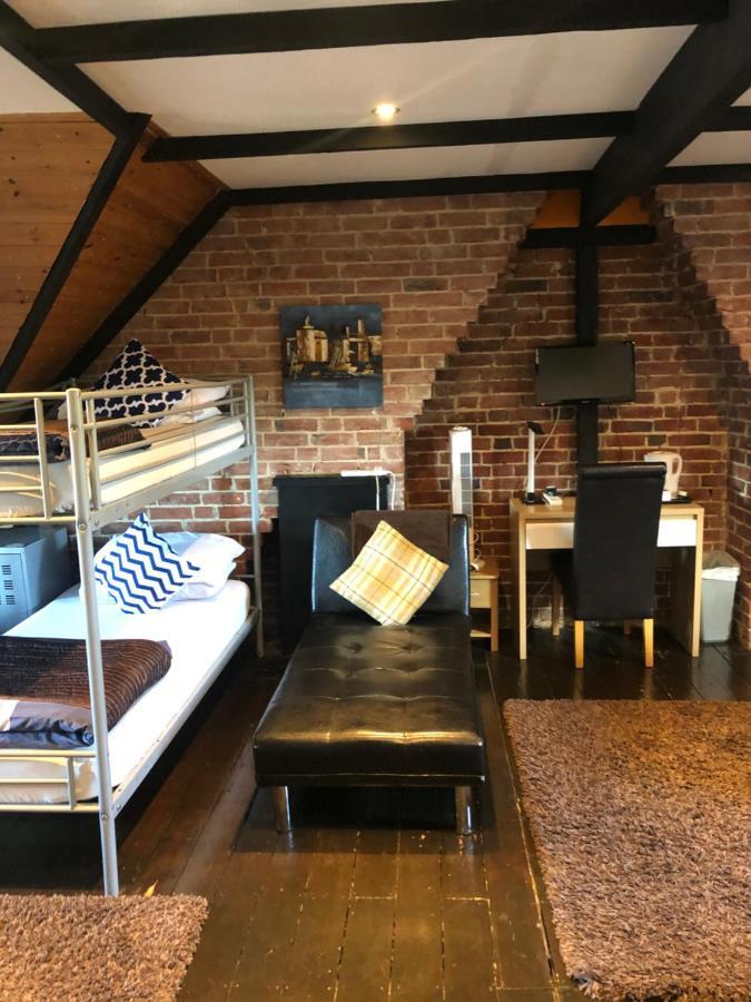 Kipps Backpackers Canterbury Bagian luar foto